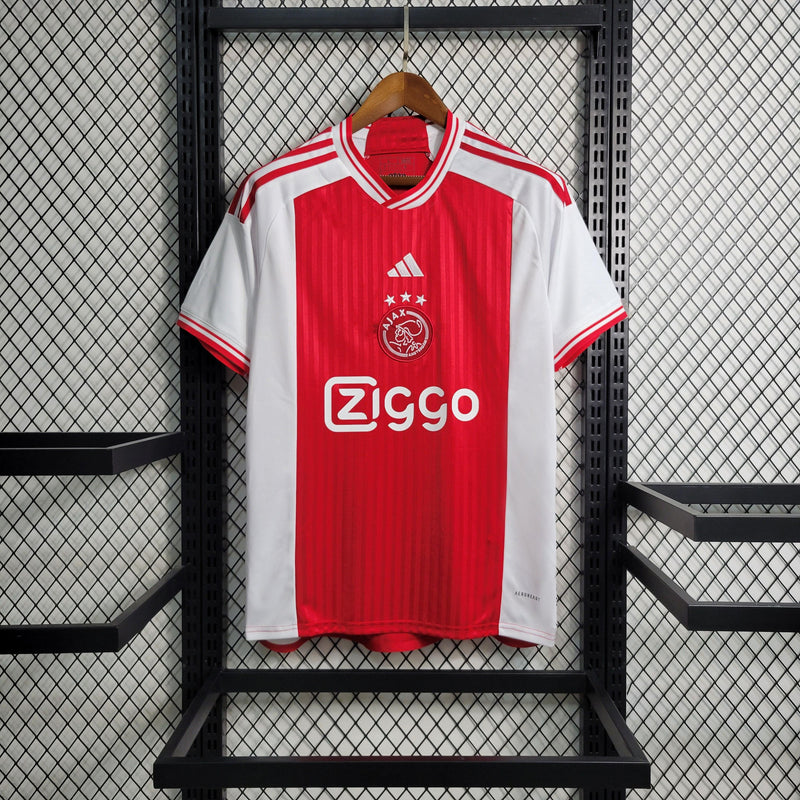 camisa-ajax-manto-ajax-home-vermelho-branco-adidas-23-24-torcedor-campeonato-alemao-ajax-Brian-Brobbey