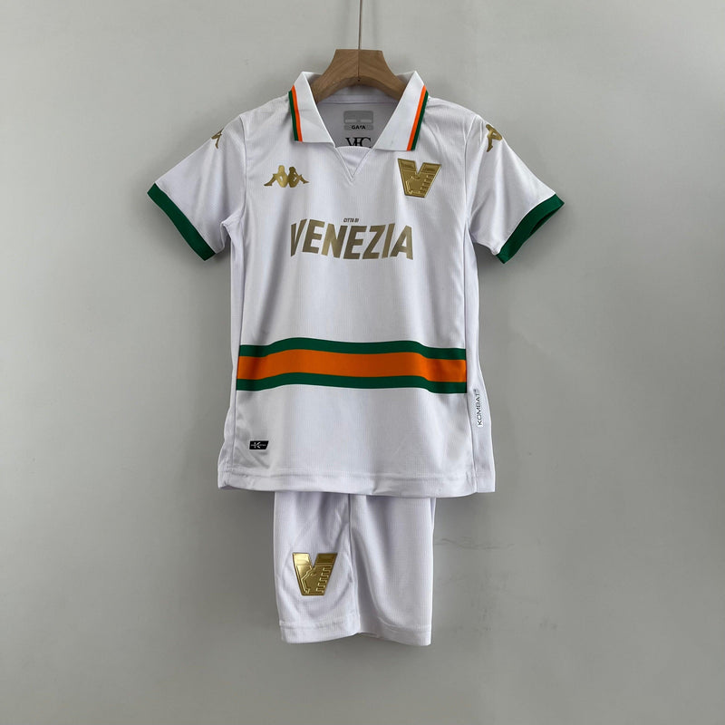 Conjunto Infantil Venezia Away Kappa Branco 23/24 - Futebol