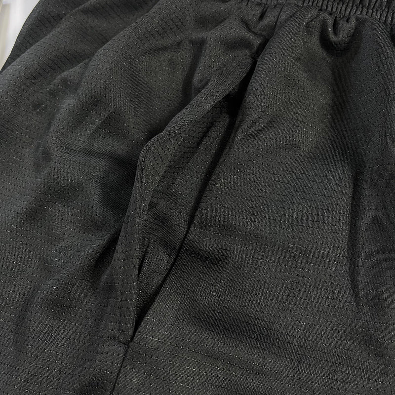 Shorts Preto Com Bolso Nike