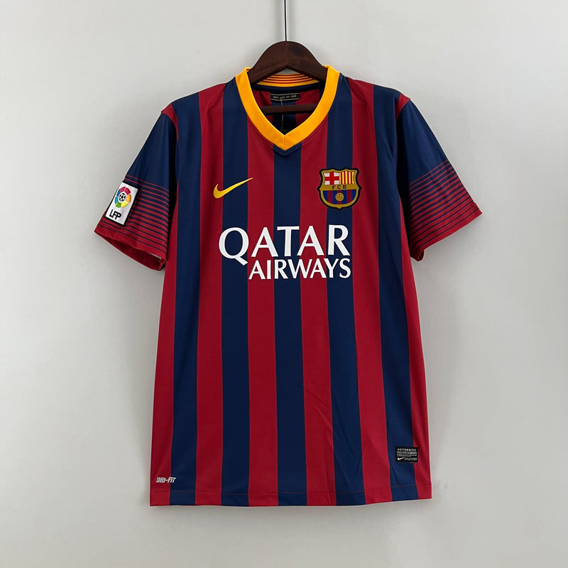 camisa-barcelona-retrô-I-titular-2013-2014-grena-azul-listrada-neymar-messi-champions-gola-amarela-manga-curta