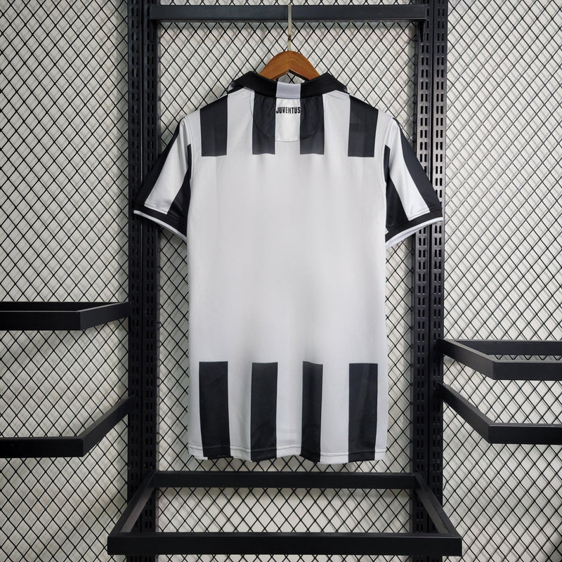 Camisa Juventus Retrô I Titular 2014/15