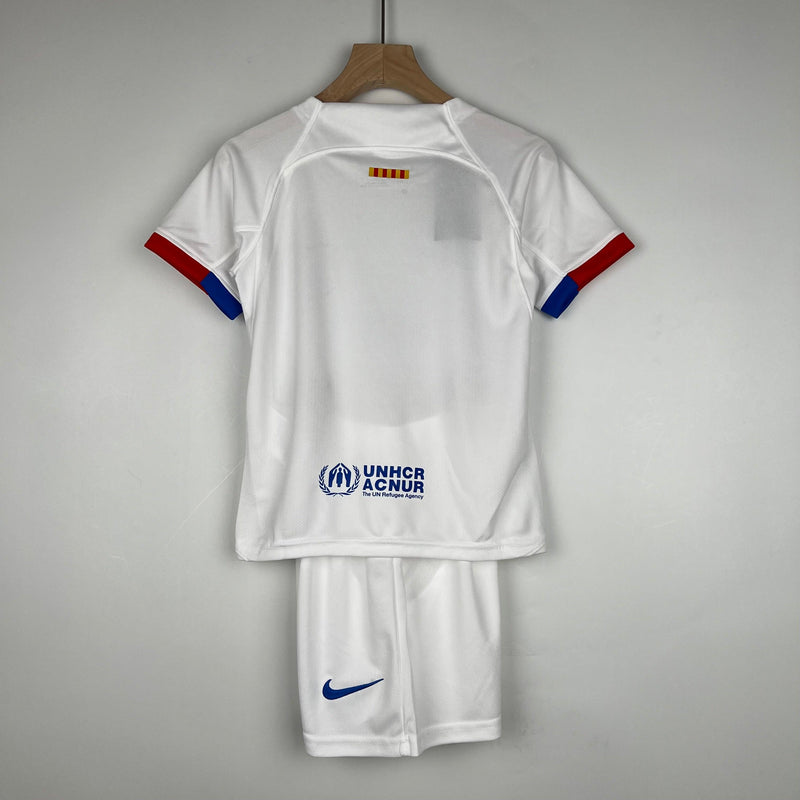 Kit Infantil Futebol Barcelona Reserva 23/24 - Branco Away