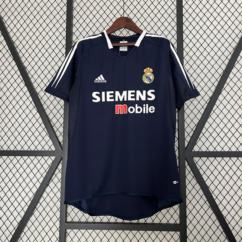 camisa-retrô-real-madrid-II-0-reserva-visitante-2004-2005-preta-listras-brancas-gola-branca-siemens-mobile-ronaldo-raul-zidane-roberto-carlos-beckham-champions-grade-fundo