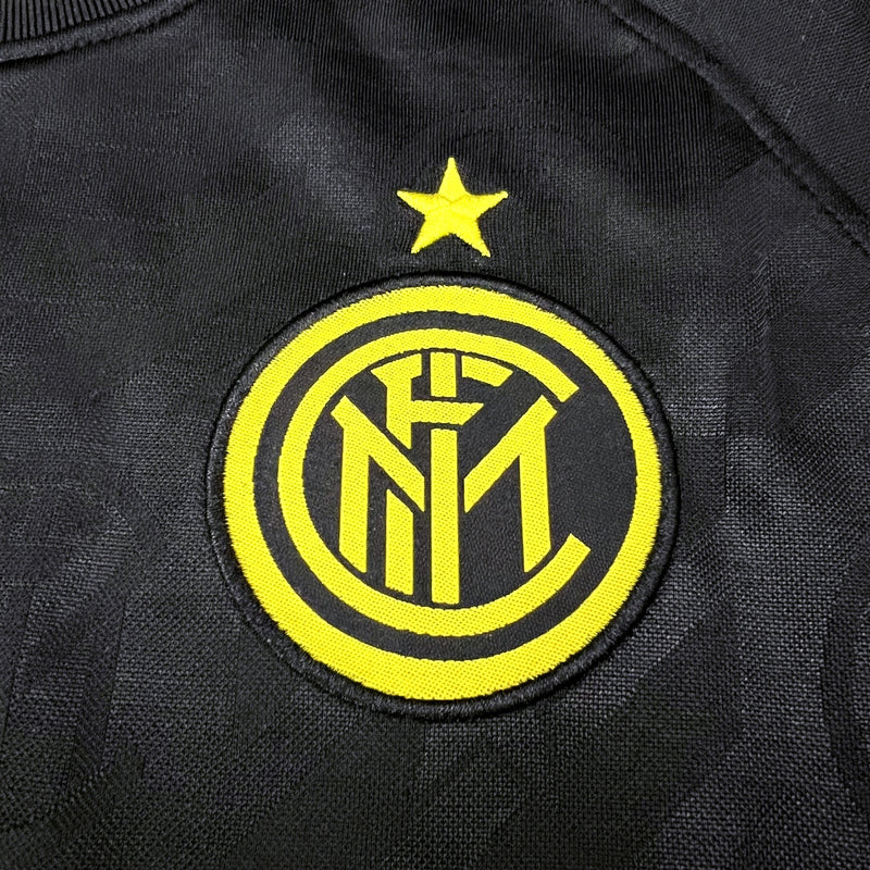 camisa-inter-de-milao-2019-2020-preta-amarelo-preto-pirelli-vermelho-nike-third-away-terceiro-uniforme-inter-adriano-lukaku-lautaro-martinez