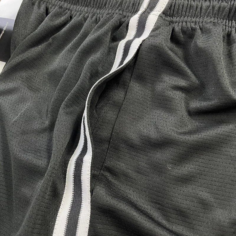 Shorts Academia Clássico Jordan Preto/Branco Bolso