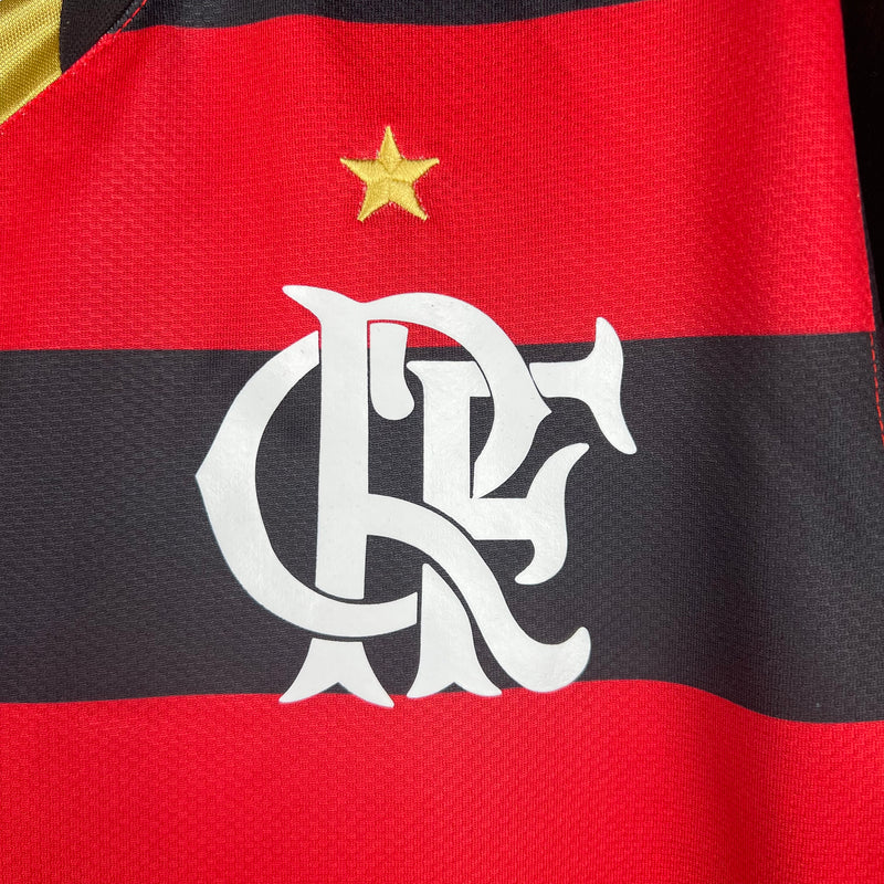 camisa-flamengo-I-titular-retrô-manga-longa-vermelho-preto-dourado-2008-2009-adriano-listrada-bordado