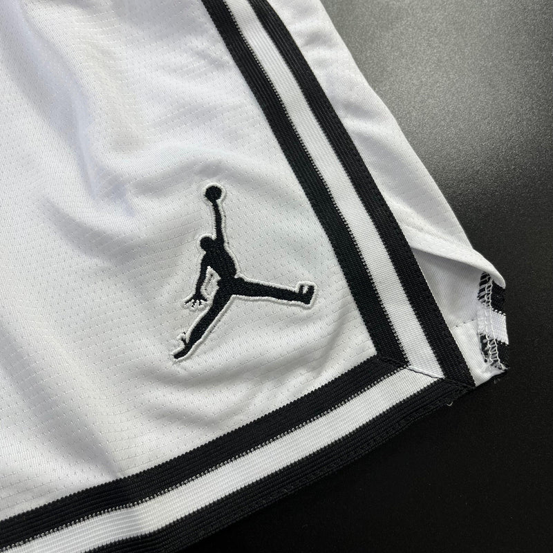 Shorts Academia Clássico Jordan Preto/Branco Bolso