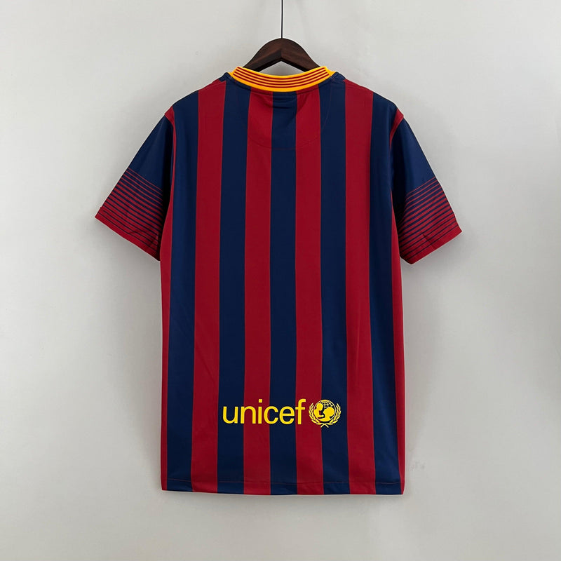 camisa-barcelona-retrô-I-titular-2013-2014-grena-azul-listrada-neymar-messi-champions-gola-amarela-manga-curta-xavi-fabregas