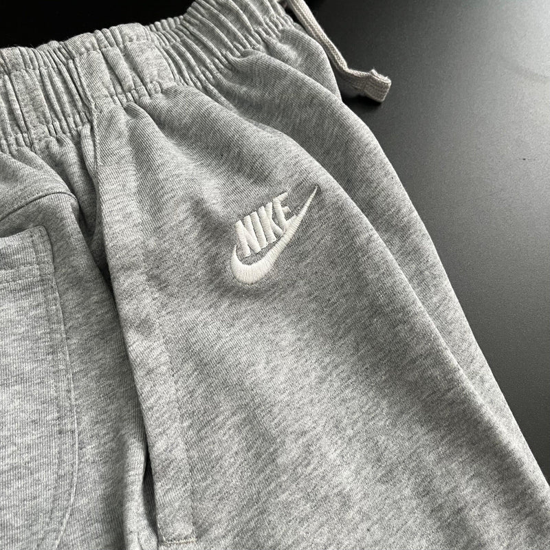 Shorts Casual Cinza Nike Com Bolso