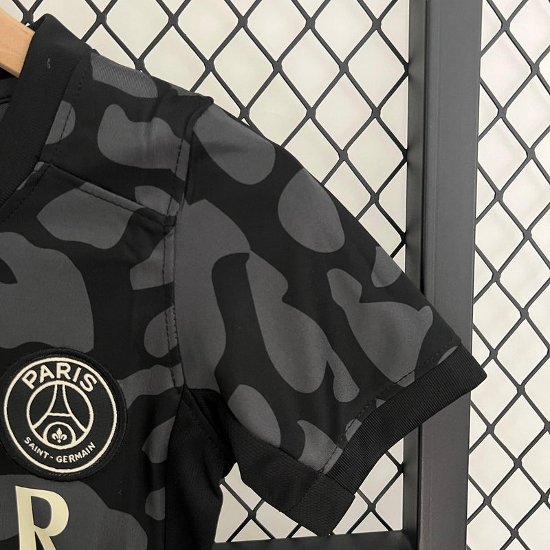 Conjunto Infantil Paris Saint-Germain Psg Third Away Nike Jordan 23/24 Futebol - Preto e Cinza