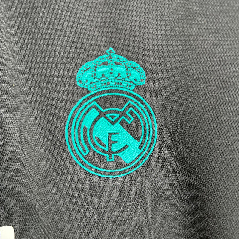 camisa-real-madrid-retrô-away-preta-verde-azul-bordado-silkado-2017-2018-frente-cristiano-ronaldo-cr7-sergio-ramos-modric-cabide-climacool