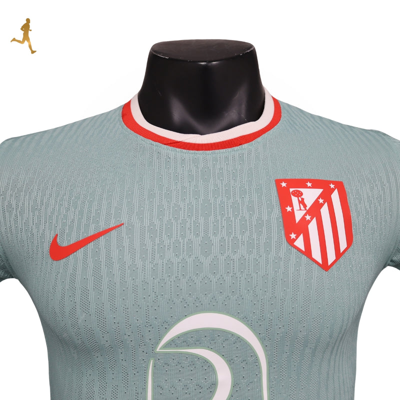 Camisa Atlético de Madrid II Away 24/2025 Riyadh Air Versão Jogador Azul Oceano Vermelho Branco - Nike