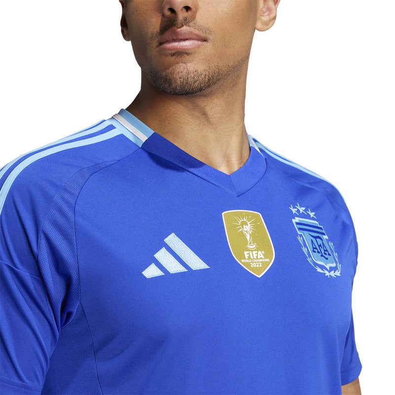 Camisa Argentina II 2024/25 - Versão torcedor + Patch de Campeão Azul