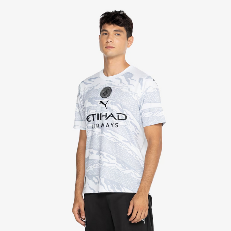 camisa-manchester-city-ano-dragão-de-madeira-23-24-versão-torcedor-branca-preta-bordado