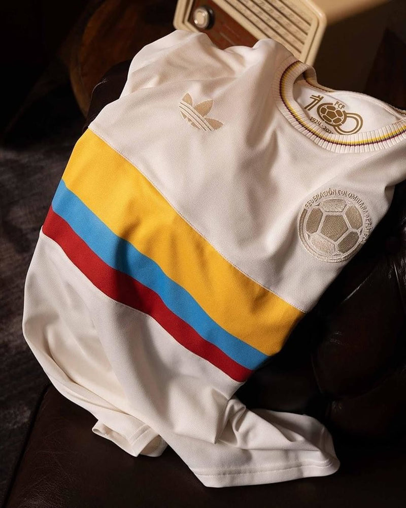 Camisa Colômbia 100 Anos Concept 24/25 - Adidas Versão Torcedor Branco Amarelo