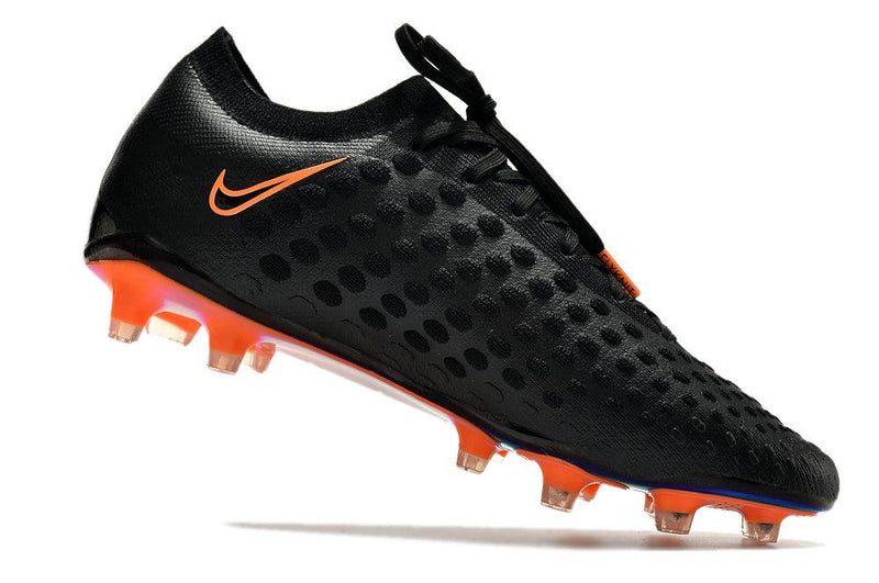 Chuteira de Campo Nike Phantom Ultra Venom FG