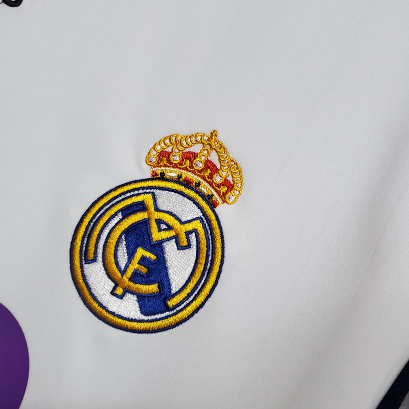 camisa-real-madrid-titular-I-retrô-2006-2007-beckham-zidane-ronaldo-fenômeno-roberto-carlos-branca-benq-siemens-champions-clássica-bordado