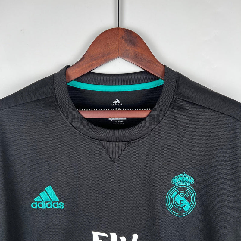 camisa-real-madrid-retrô-away-preta-verde-azul-bordado-silkado-2017-2018-frente-cristiano-ronaldo-cr7-sergio-ramos-modric-cabide-climacool