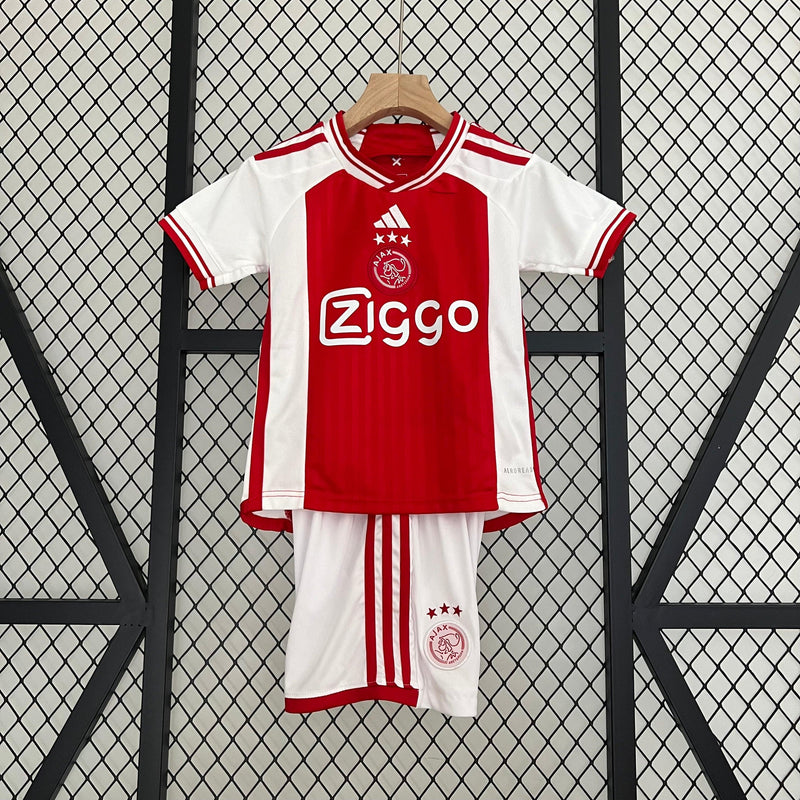 Conjunto Infantil Ajax I Home Adidas 23/24 Futebol - Vermelho e Branco