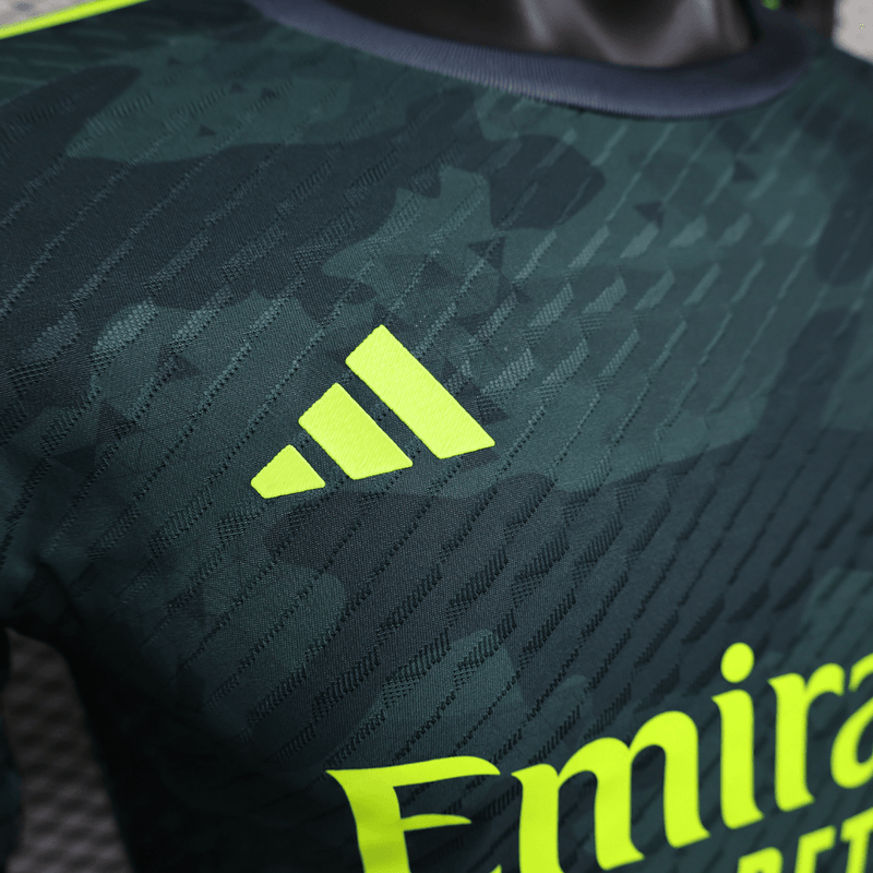 Camisa Real Madrid Concept 2024/2025 Versão Jogador Camuflada Verde Preto Militar - Adidas