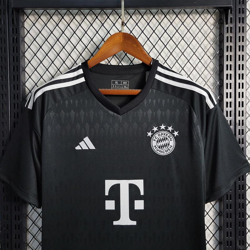 Camisa Bayern de Munique Adidas - Goleiro Versão Torcedor Preta e Branca 23/24