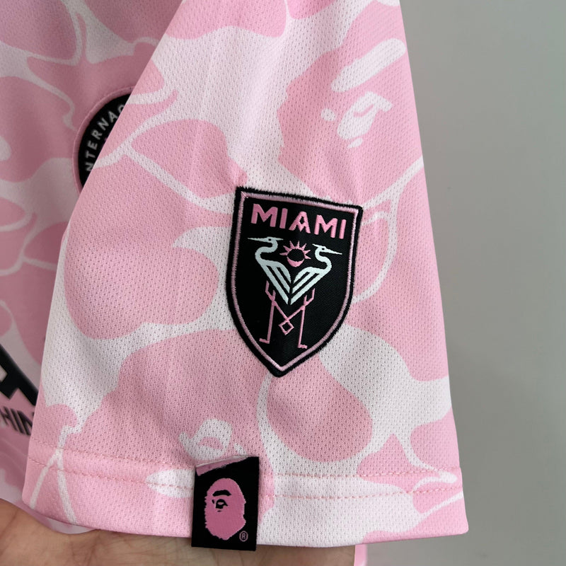 camisa-inter-miami-concept-rosa-gola-redonda-23-24-versao-torcedor-bordado-messi-beckham