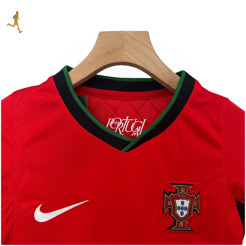 Conjunto Portugal I Titular 24/25 Versão Torcedor Home - Infantil Kit de Futebol Infantil Portugal Cristiano Ronaldo CR7