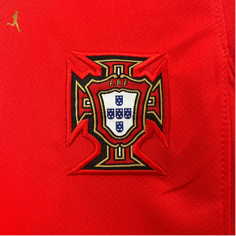 Conjunto Portugal I Titular 24/25 Versão Torcedor Home - Infantil Kit de Futebol Infantil Portugal Cristiano Ronaldo CR7