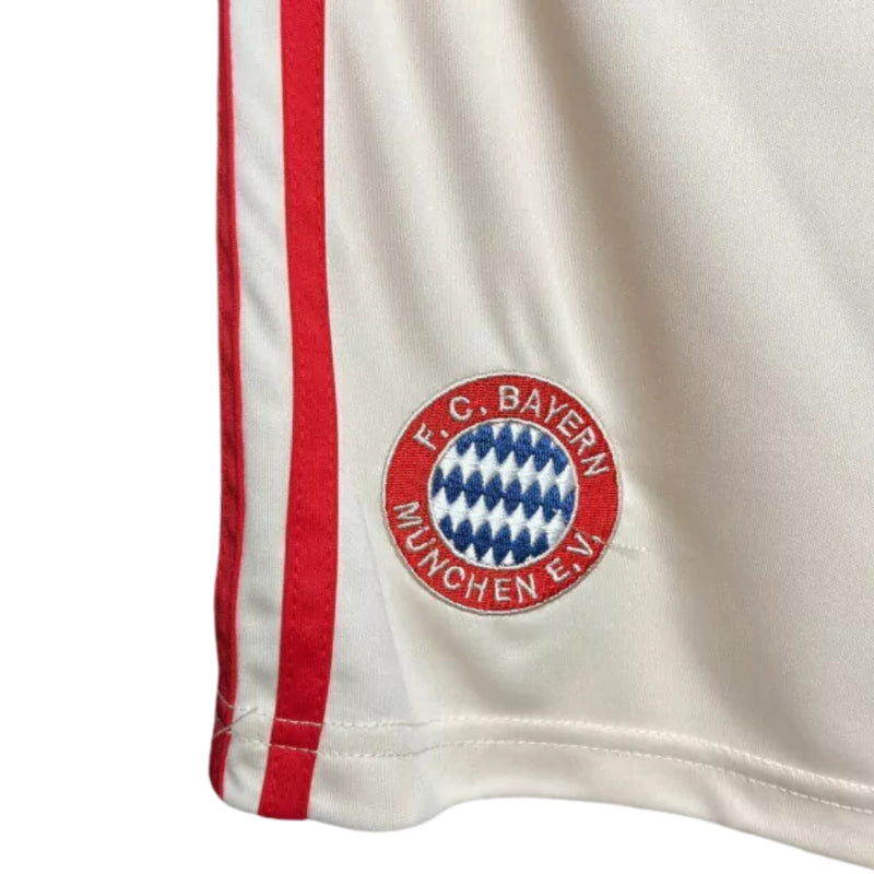 Shorts Bayern de Monique Third 2024/25 Adidas - Versão Torcedor Bege