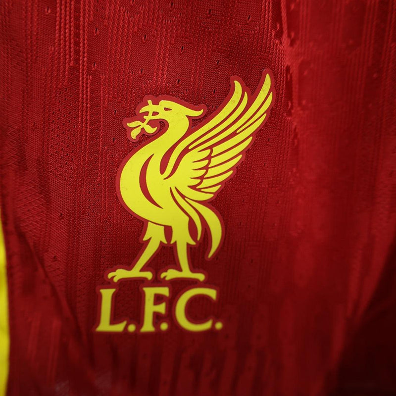 Shorts Liverpool Titular 24/25 Home Versão Jogador Vermelho Amarelo 2024/2025 - Calção de futebol Liverpool 24/25 Nike