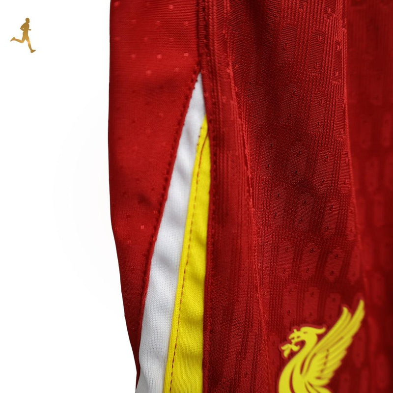 Shorts Liverpool Titular 24/25 Home Versão Jogador Vermelho Amarelo 2024/2025 - Calção de futebol Liverpool 24/25 Nike