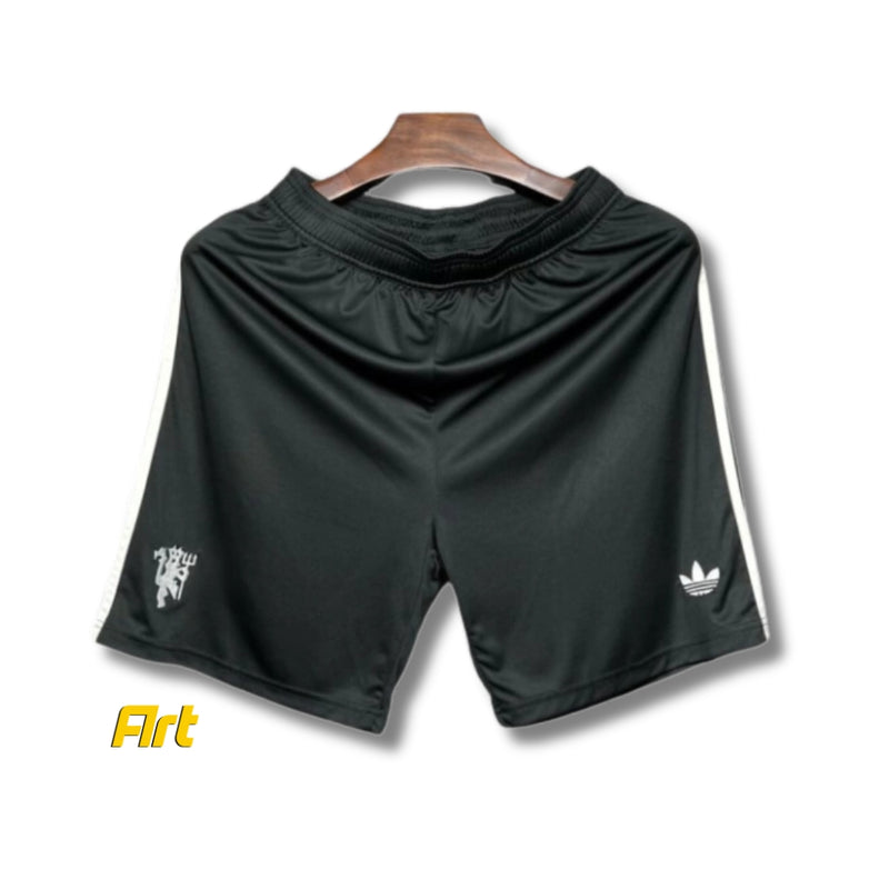 Shorts Manchester United Third 2024/25 Adidas - Versão Torcedor Preto