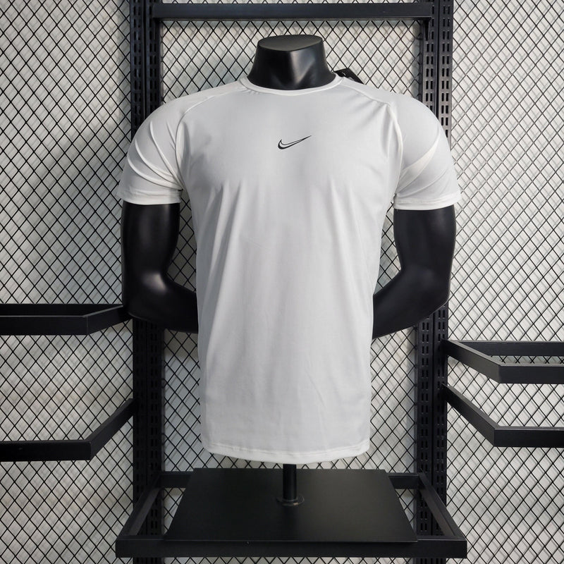 Camiseta Esportiva Nike Casual