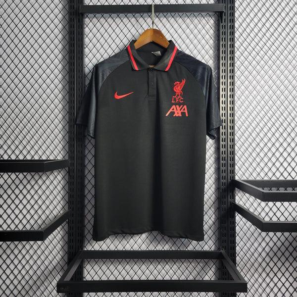 camisa-liverpool-preta-gola-polo-vermelho-preto-grade-ao-fundo-cabide-23