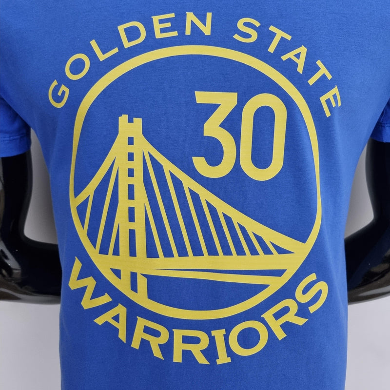 camisa-de-basquete-manga-curta-golde-state-warriors-stephen-curry-30-azul-amarelo-manequim-preto