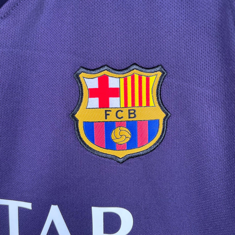 camisa-barcelona-away-retrô-roxo-rosa-16-17-reserva-rosa-azul-torcedor-gola-v-época