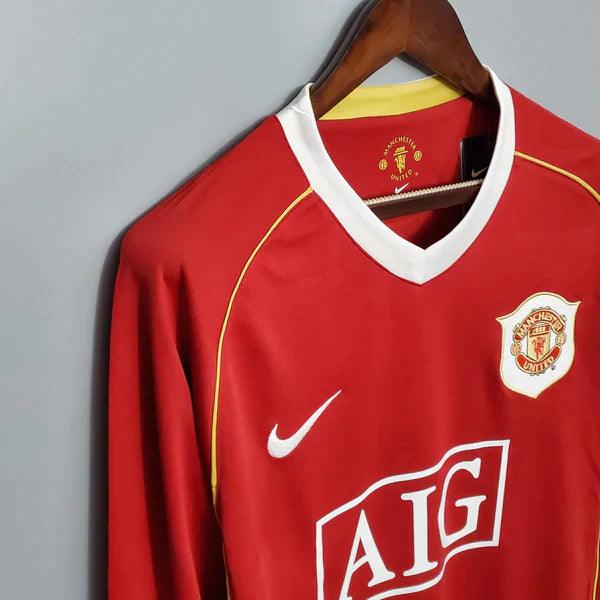 camisa-manchester-united-manga-longa-retrô-06-07-vermelha-gola-branca