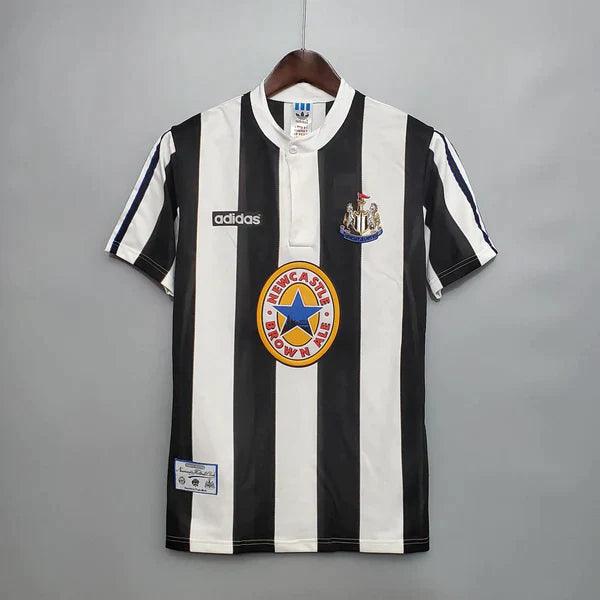 camisa-newcastle-united-titular-retrô-adidas-branco-preto-gola-branca-1995-1997-manga-curta