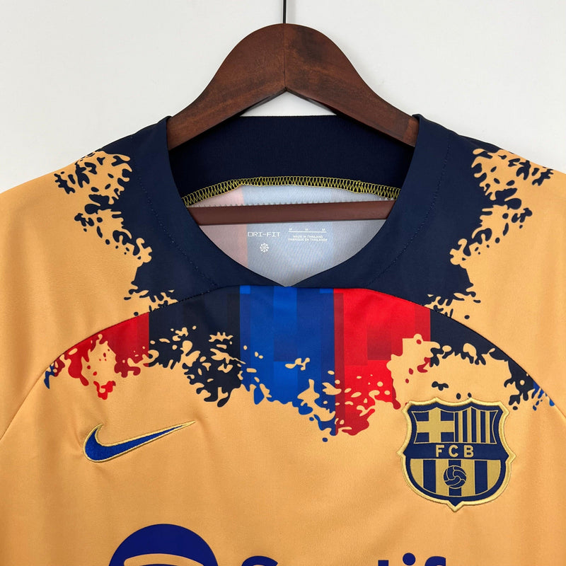 camisa-barcelona-nike-away-23-24-amarelo-azul-preto-grená-pedri-jordi-alba-lewandowski-gavi-xavi-rafinha-torcedor