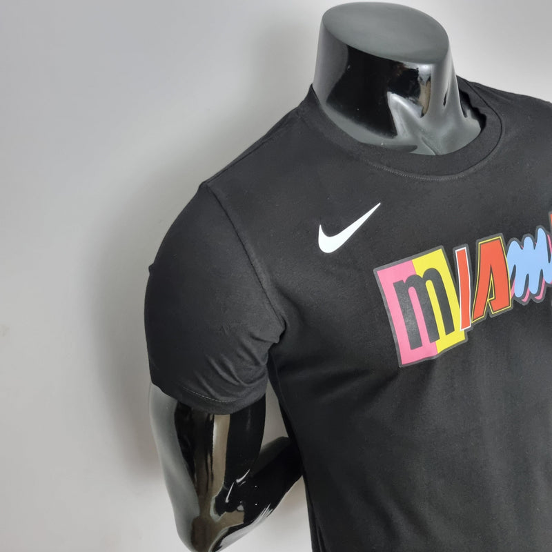 Camiseta Esportiva Nike Miami