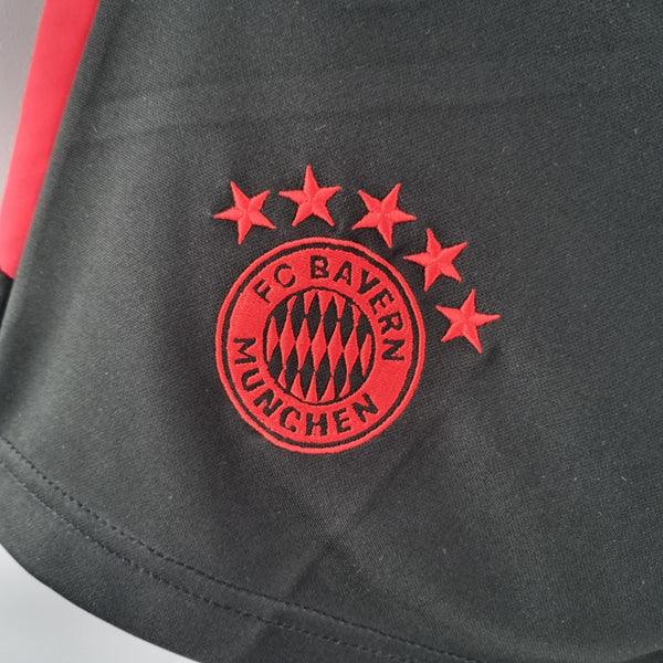 Shorts Bayern de Munique Adidas Training 2022/23