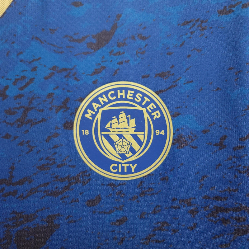 Camisa Manchester City Concept Puma - Versão Torcedor 23/24 Azul