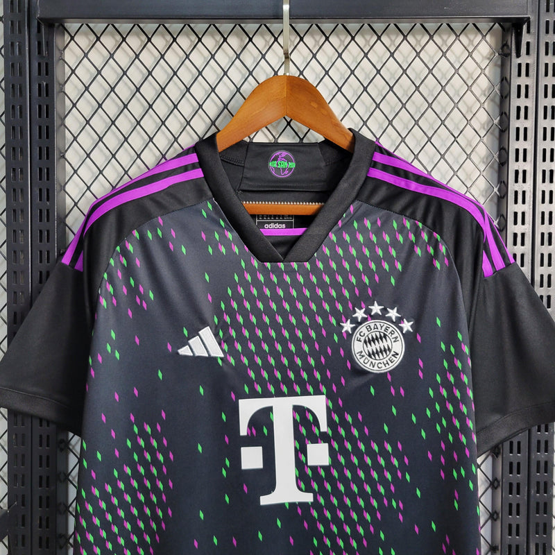 camisa-bayern-de-munique-away-adidas-torcedor-23-24-camisa-munich-preta-roxa