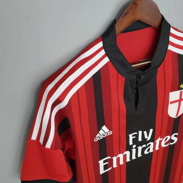 camisa-ac-milan-titular-I-2014-2015-retrô-gola-preta-botão-climacool-tres-listrar-branco-manga-curta-preta