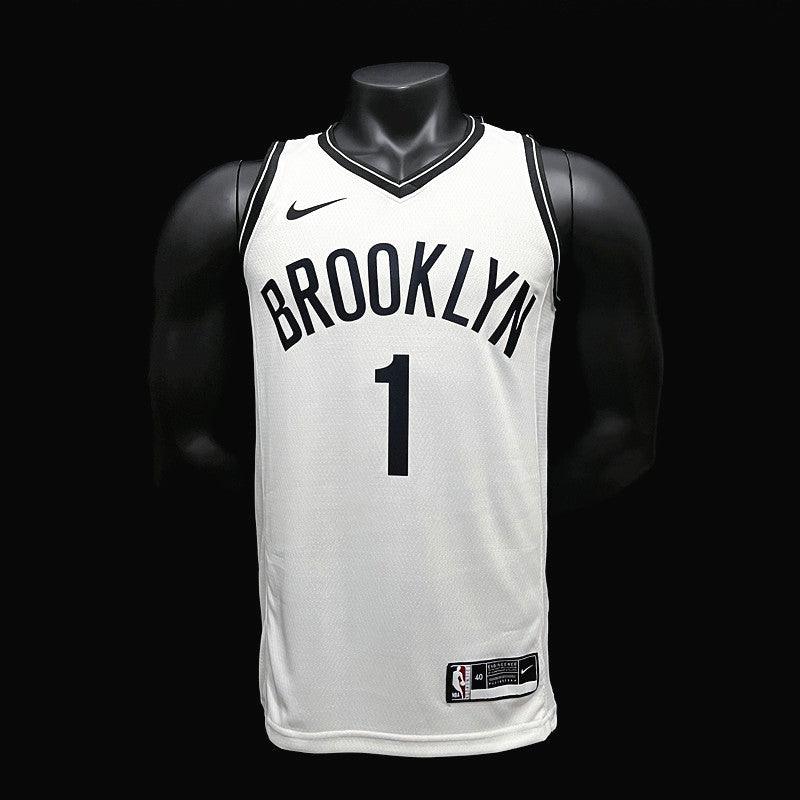 camisa-regata-de-basquete-brooklyn-net-versão-torcedor-branco-preto-gola-v-manequim-preto