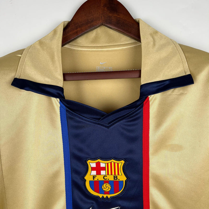 camisa-barcelona-retrô-away-reserva-dourado-azul-preto-vermelho-nike-gola-polo-2002-iniesta-xavi-ronaldinho-eto'o-puyol-busquets