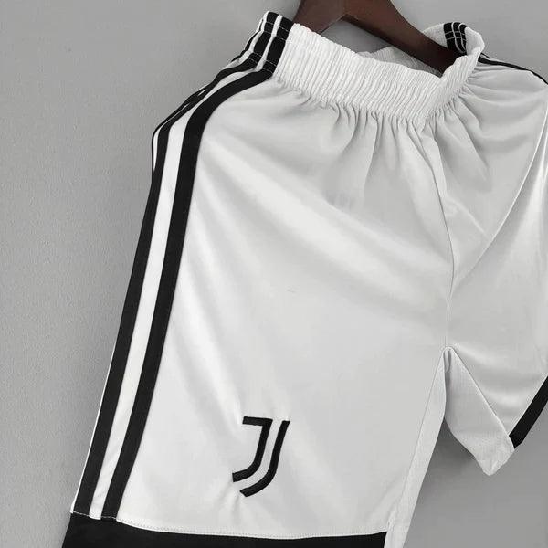 Shorts Juventus Adidas 2023/24 Preto e Branco