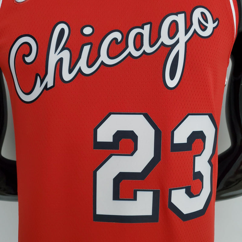 camisa-regata-de-basquete-chicago-bulls-vermelho-branco-diamond-75-anos-nba-versão-torcedor-manequim-preto23-jordan