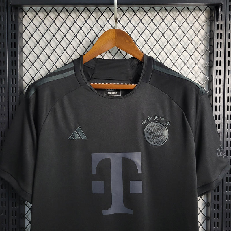 Camiseta VersãoBayern Munich 23/24