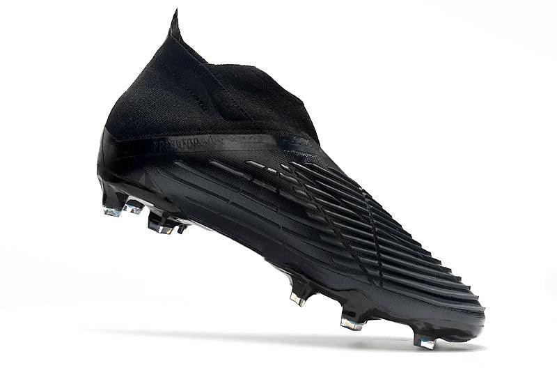 Chuteira de Campo Adidas Predator Edge+